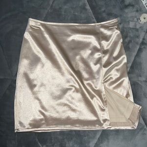 Satin Fashion Nova mini skirt